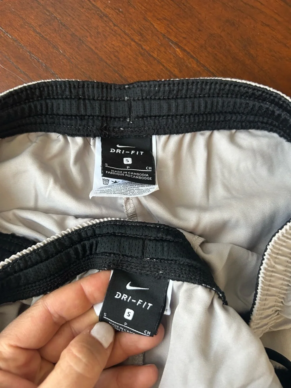 Nike set Men's gray  Athletic Shorts with Black Waistband size S